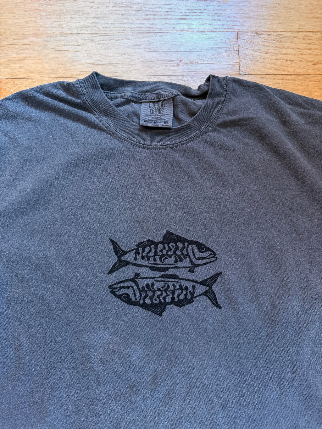 Women's Cropped Fish T-Shirt